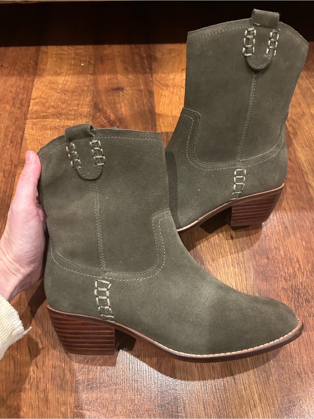 MIA Lauryn Western Suede Boots New Women’s 6 Olive Green Western Heeled Mid-Calf